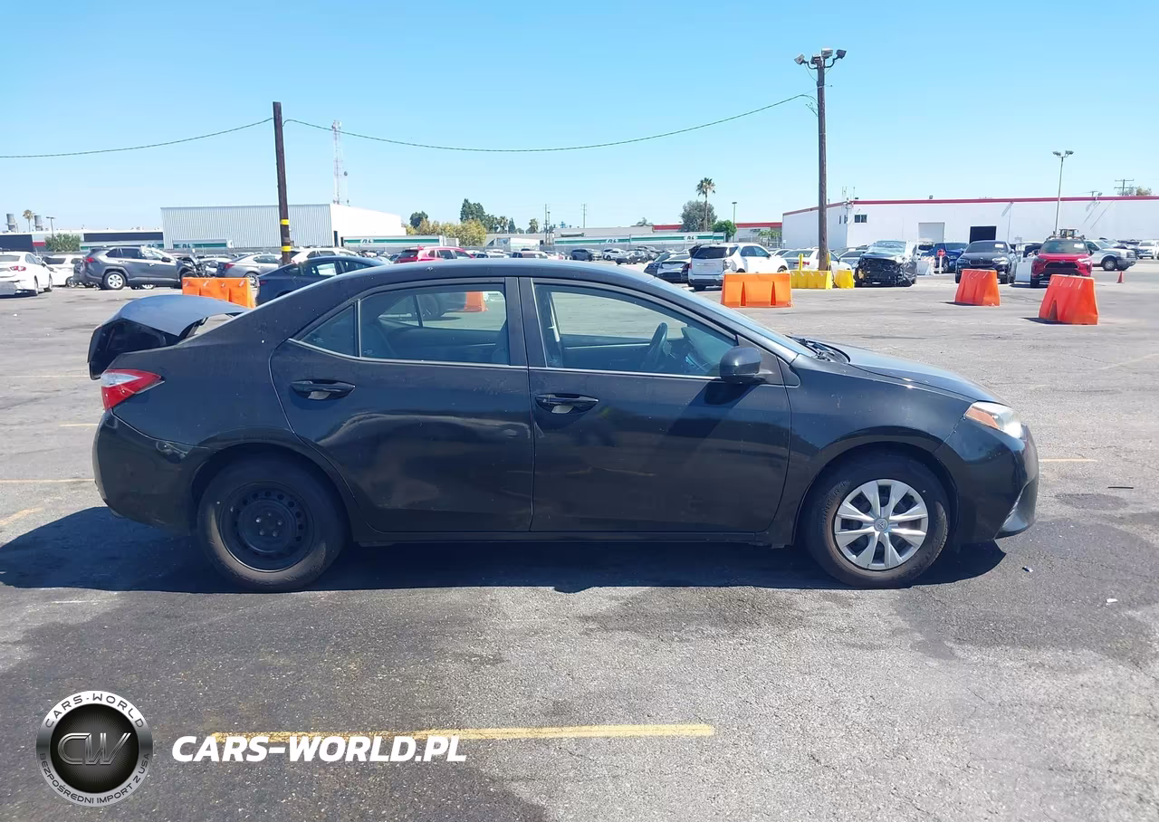 2015 Toyota Corolla L VIN:5YFBURHE0FP211683 - 13
