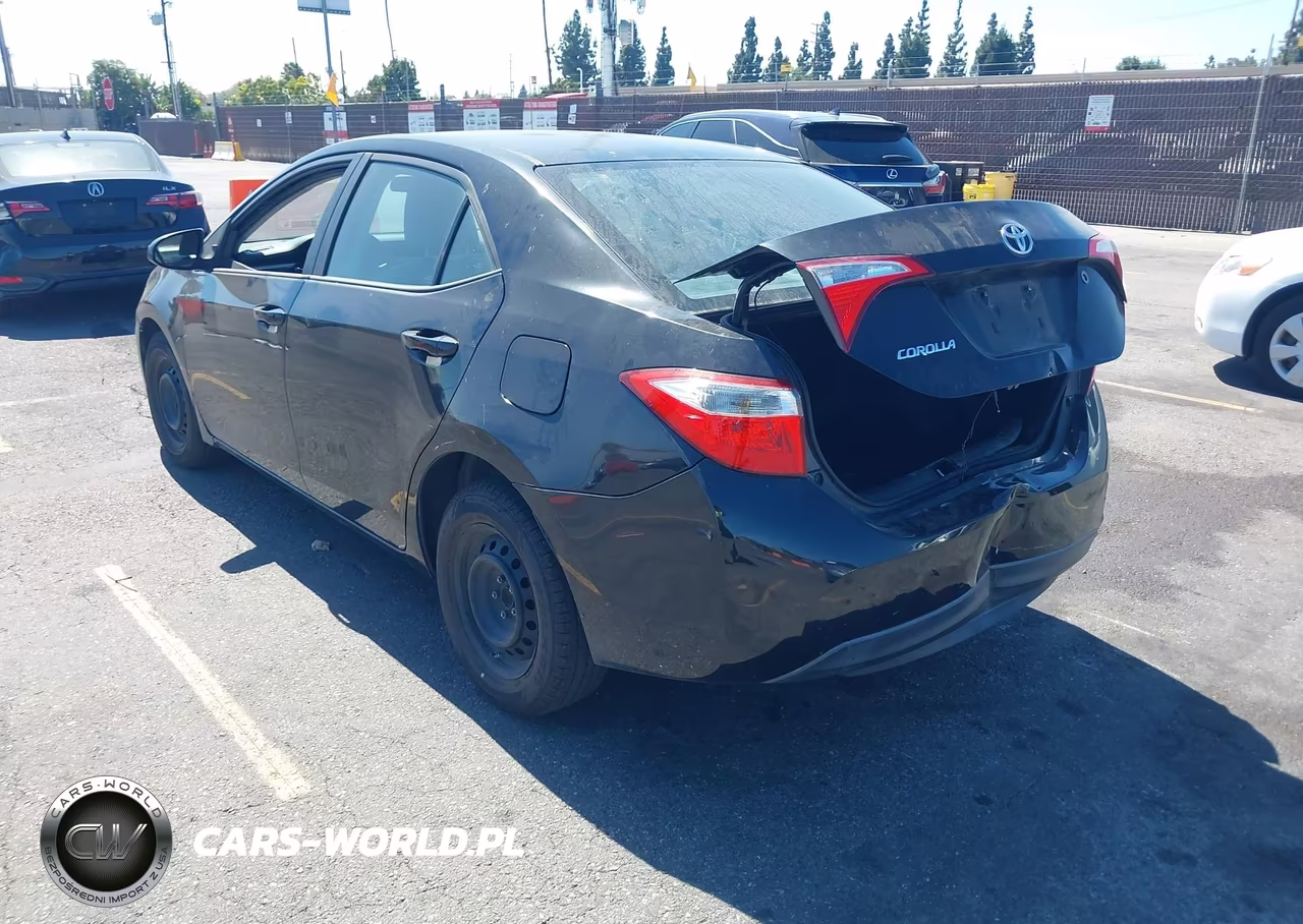 2015 Toyota Corolla L VIN:5YFBURHE0FP211683 - 3
