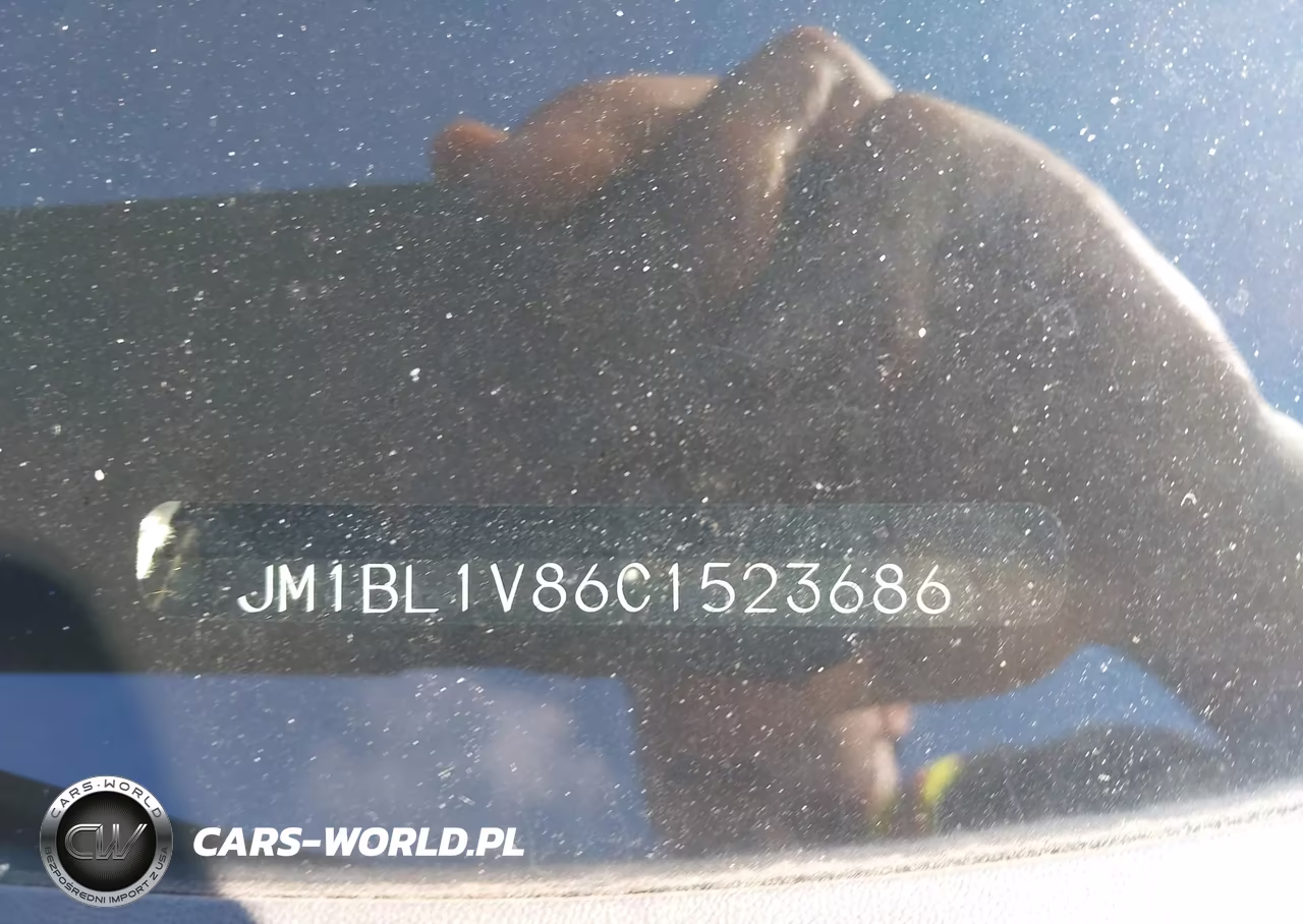 2012 Mazda Mazda3 I Touring VIN:JM1BL1V86C1523686 - 9