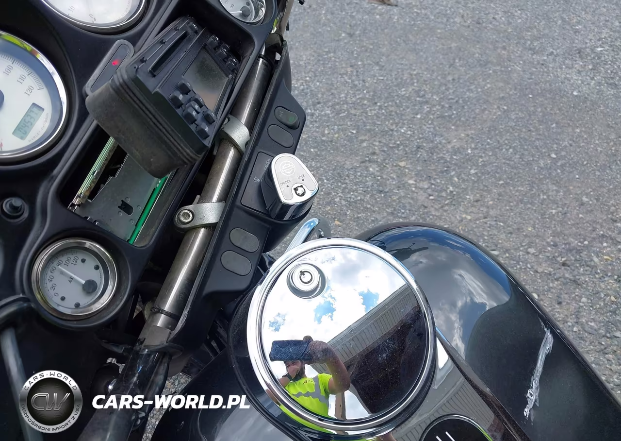2007 Harley-Davidson Flhx VIN:1HD1KB4137Y717113 - 11