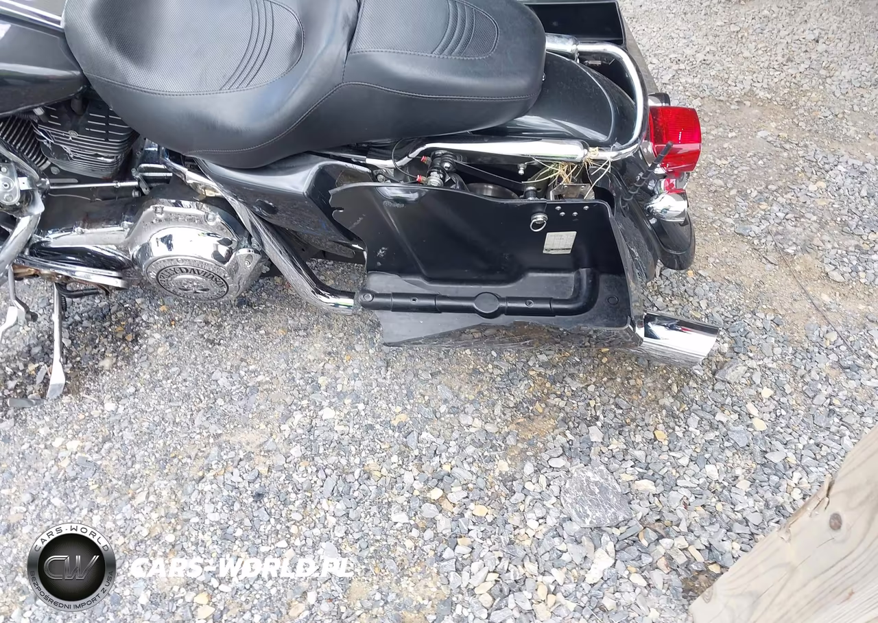 2007 Harley-Davidson Flhx VIN:1HD1KB4137Y717113 - 15