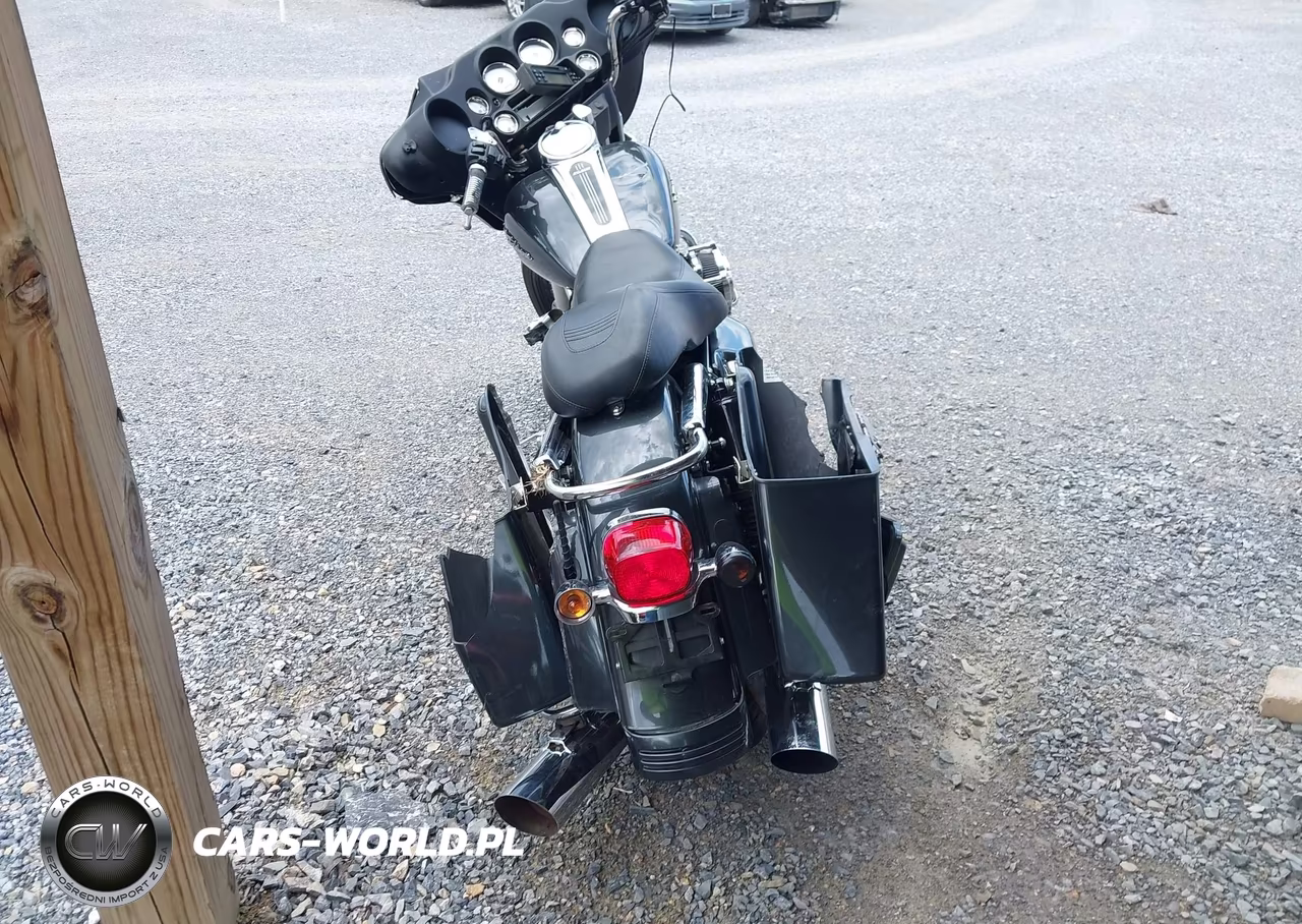 2007 Harley-Davidson Flhx VIN:1HD1KB4137Y717113 - 6