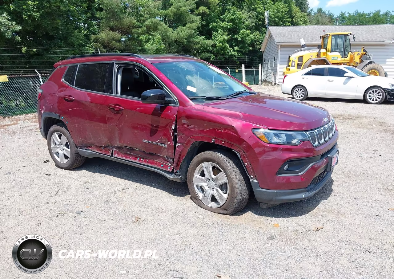 2022 Jeep Compass Latitude 4X4 – zdjęcie 1 z 17