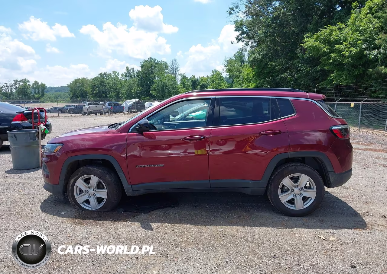 2022 Jeep Compass Latitude 4X4 VIN:3C4NJDBB7NT231559 - 14