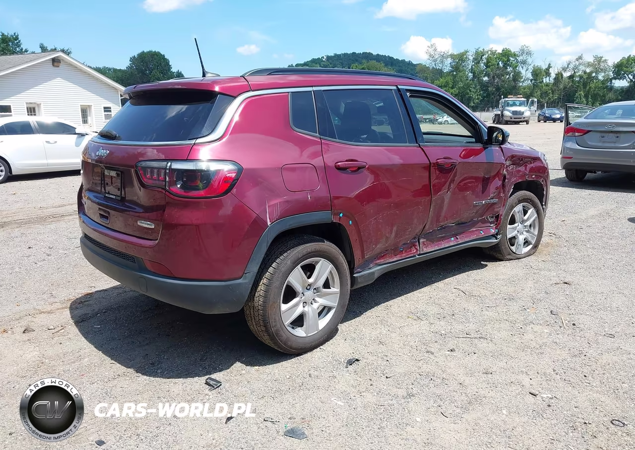 2022 Jeep Compass Latitude 4X4 VIN:3C4NJDBB7NT231559 - 4