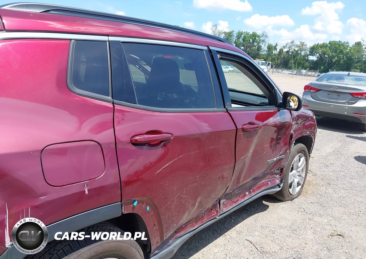 2022 Jeep Compass Latitude 4X4 VIN:3C4NJDBB7NT231559 - 6