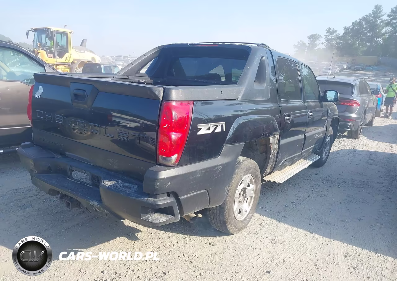 2002 Chevrolet Avalanche 1500 VIN:3GNEK13TX2G216679 - 4