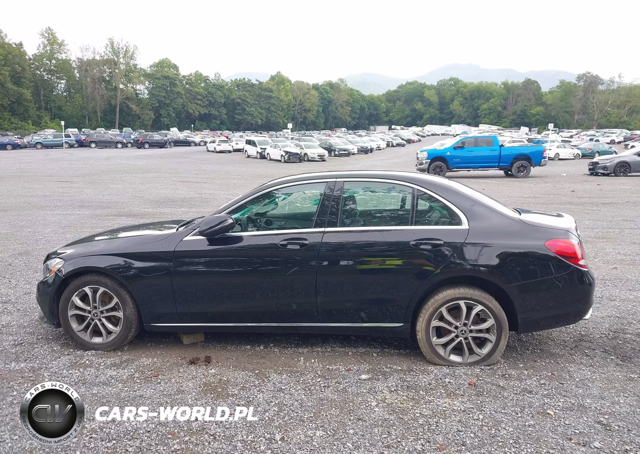 2016 Mercedes-Benz C 300 4Matic VIN:55SWF4KB7GU109791 - 15