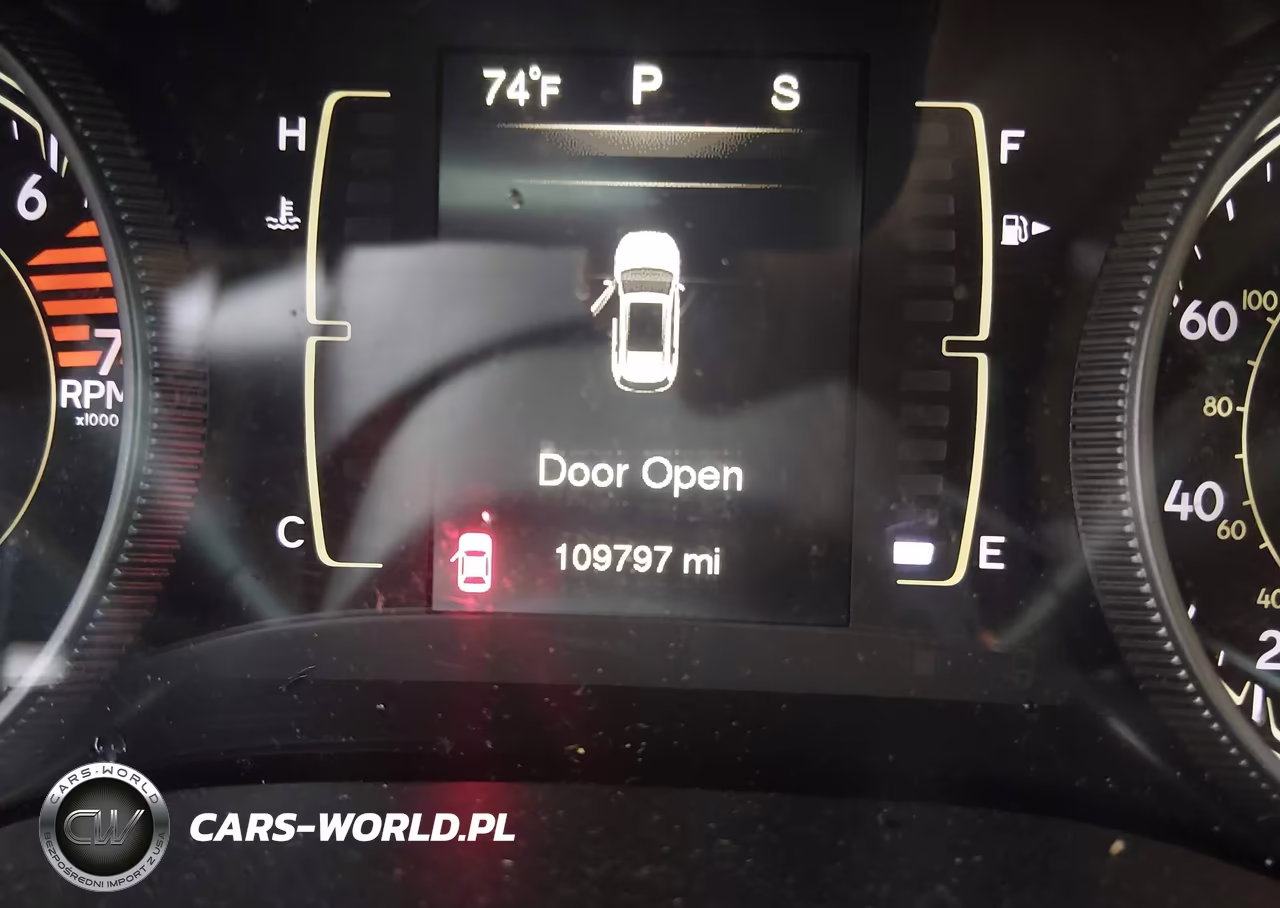 2016 Jeep Cherokee Sport VIN:1C4PJMAB9GW117988 - 16