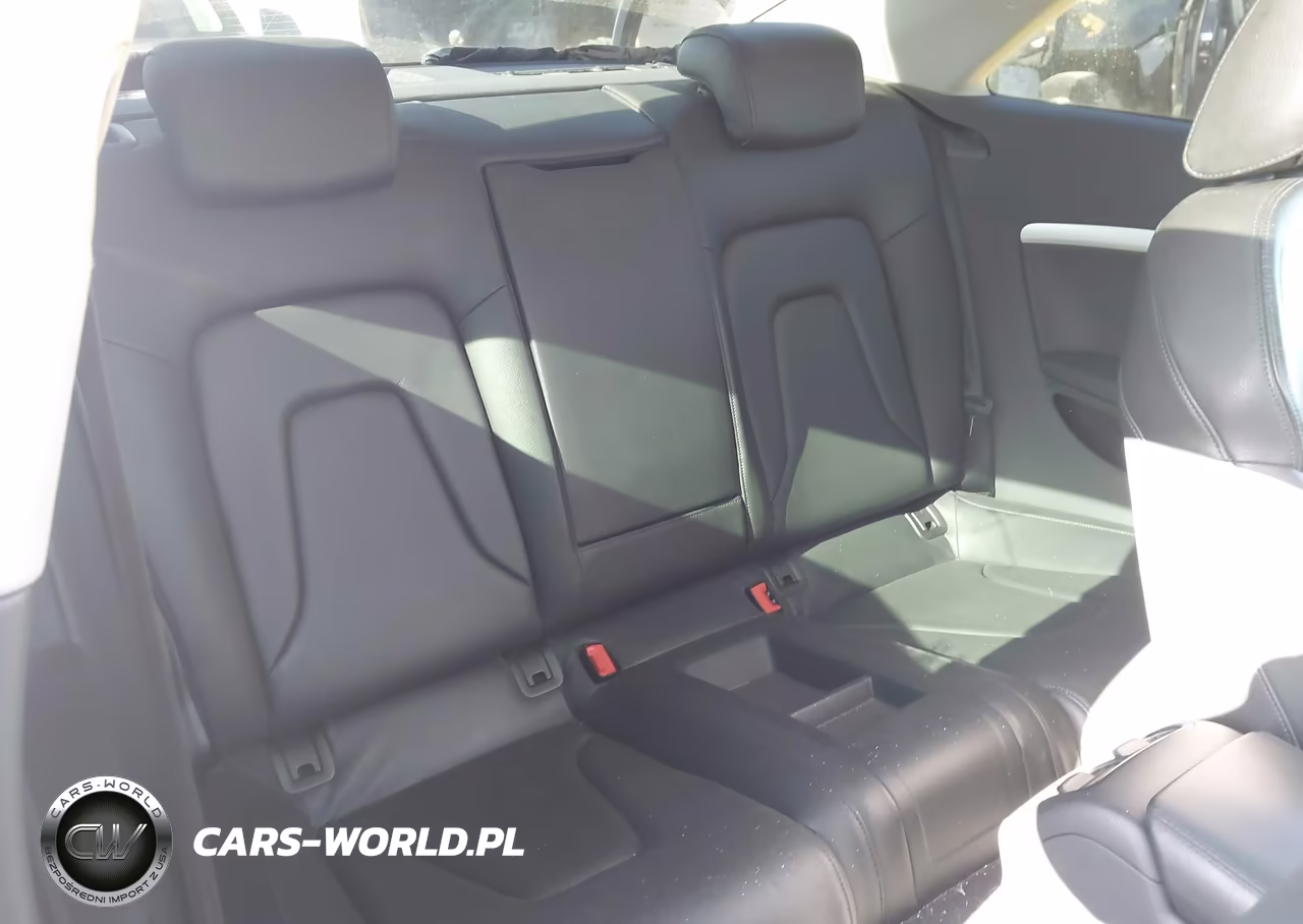 2011 Audi A5 2.0T Premium VIN:WAURFAFR3BA016107 - 8