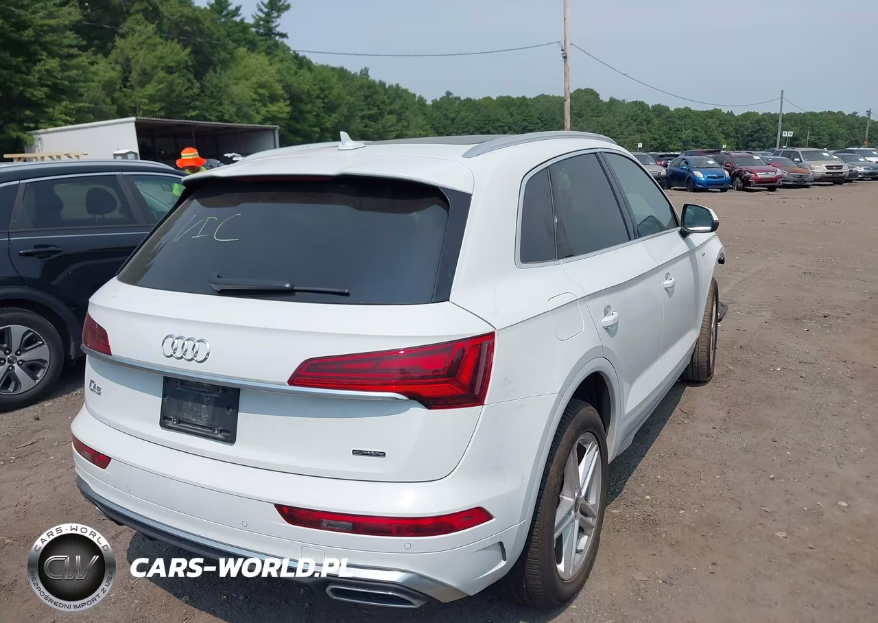 2024 Audi Q5 Premium Plus 55 Tfsi E S Line Quattro S Tronic VIN:WA1E2AFYXR2016950 - 4