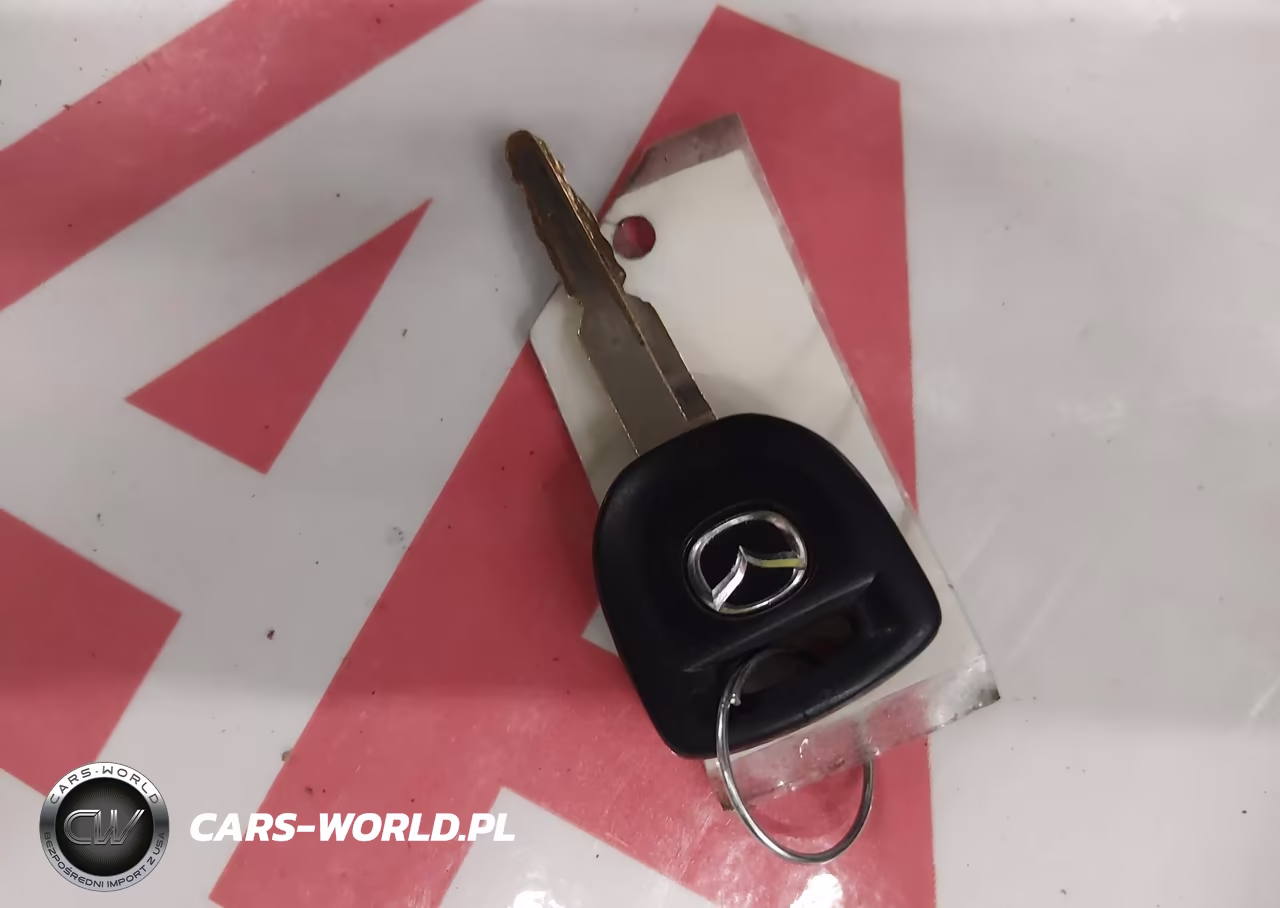 2008 Mazda Mazda3 I Sport VIN:JM1BK12F681826612 - 11