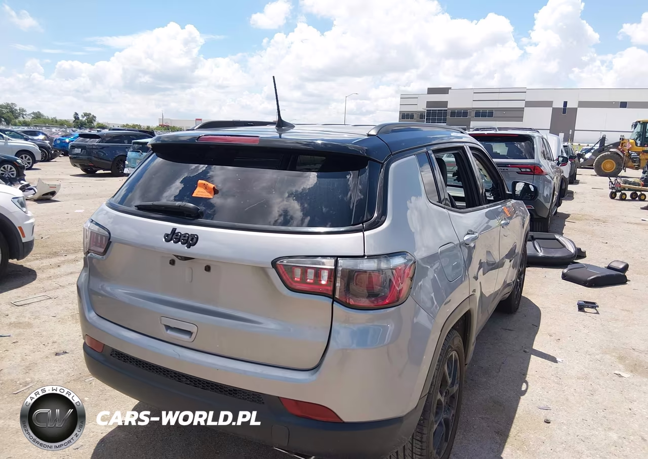 2022 Jeep Compass Altitude Fwd VIN:3C4NJCBB9NT235087 - 4
