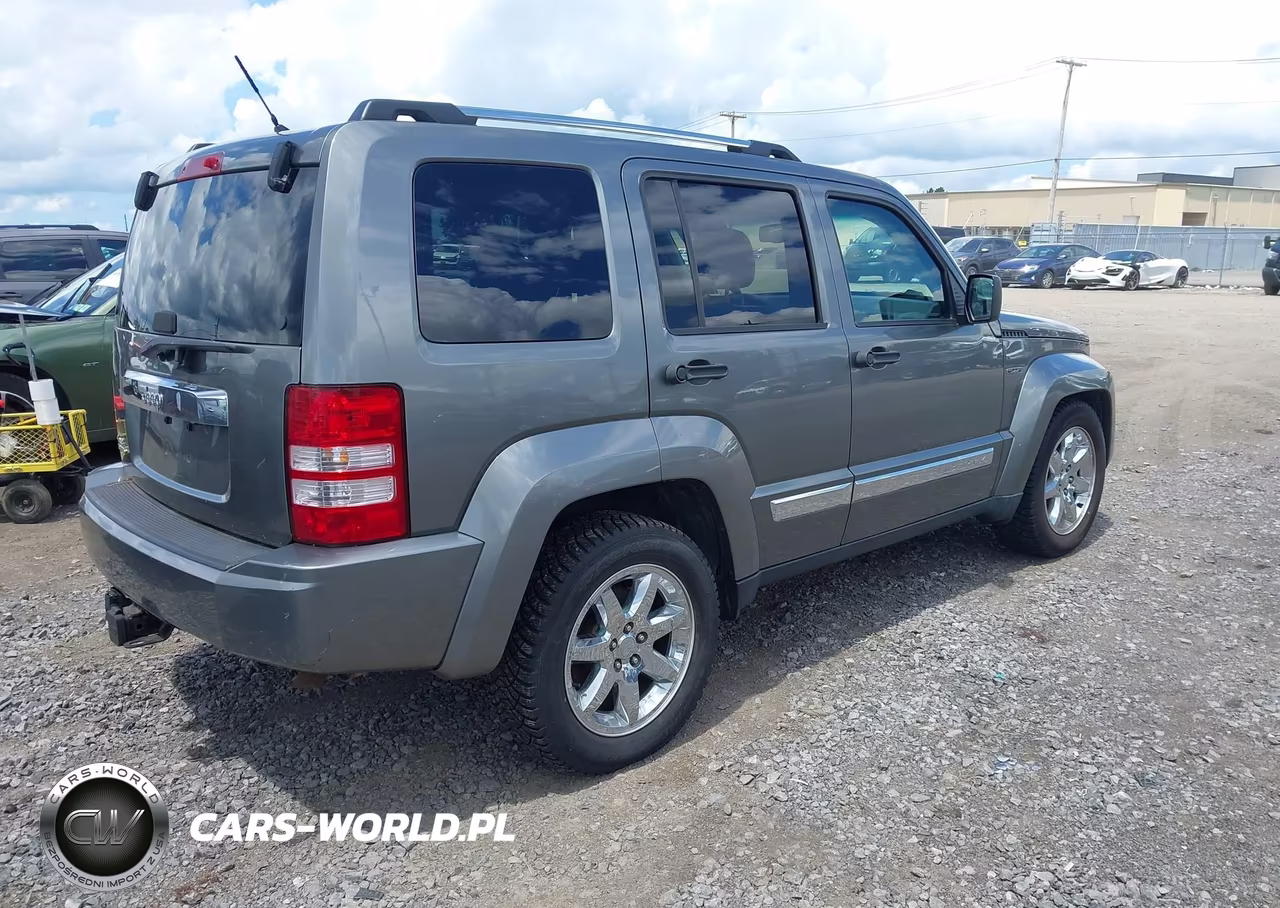 2012 Jeep Liberty Limited Jet Edition VIN:1C4PJMFK2CW214677 - 4
