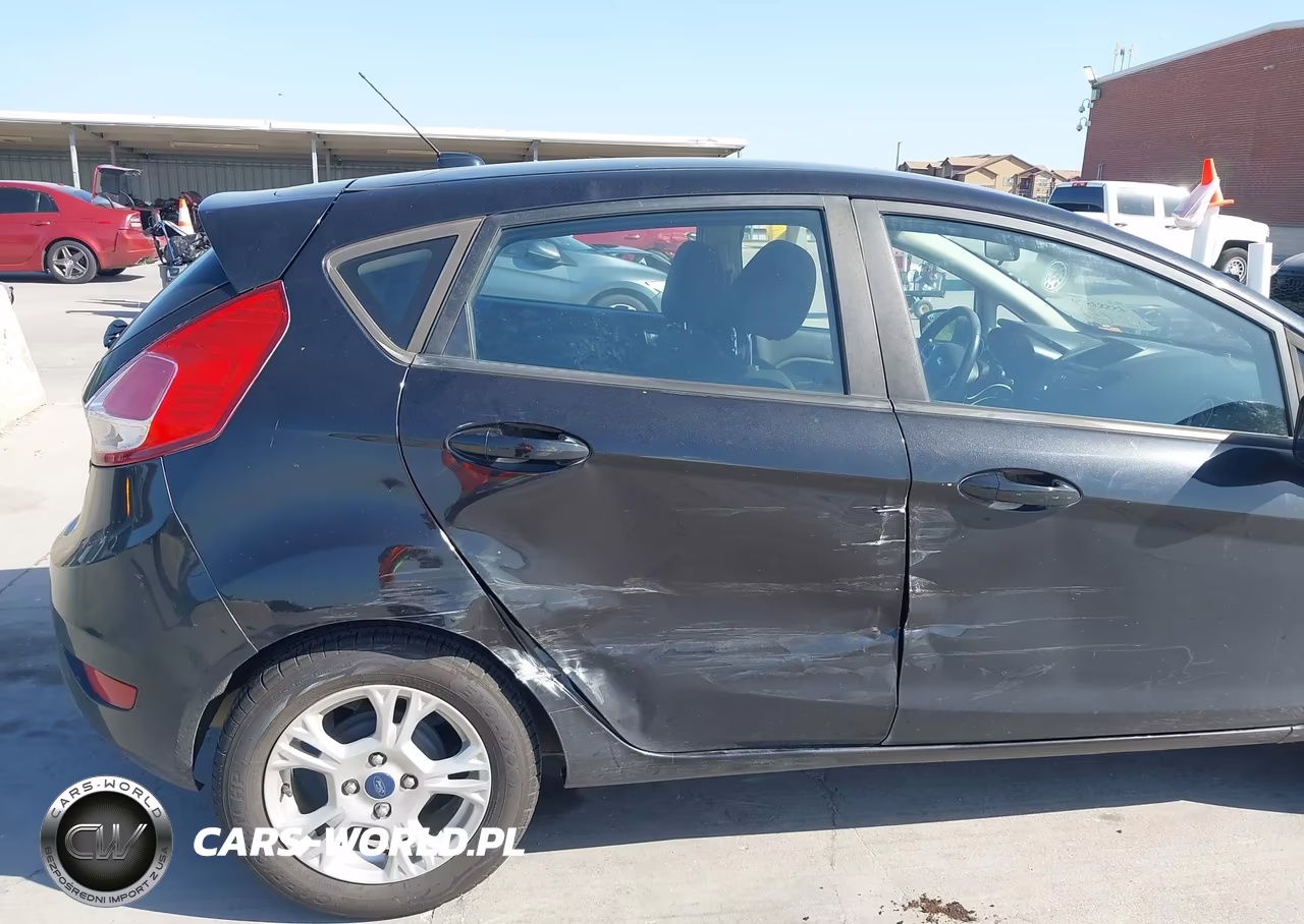 2015 Ford Fiesta Se VIN:3FADP4EJ9FM195646 - 6