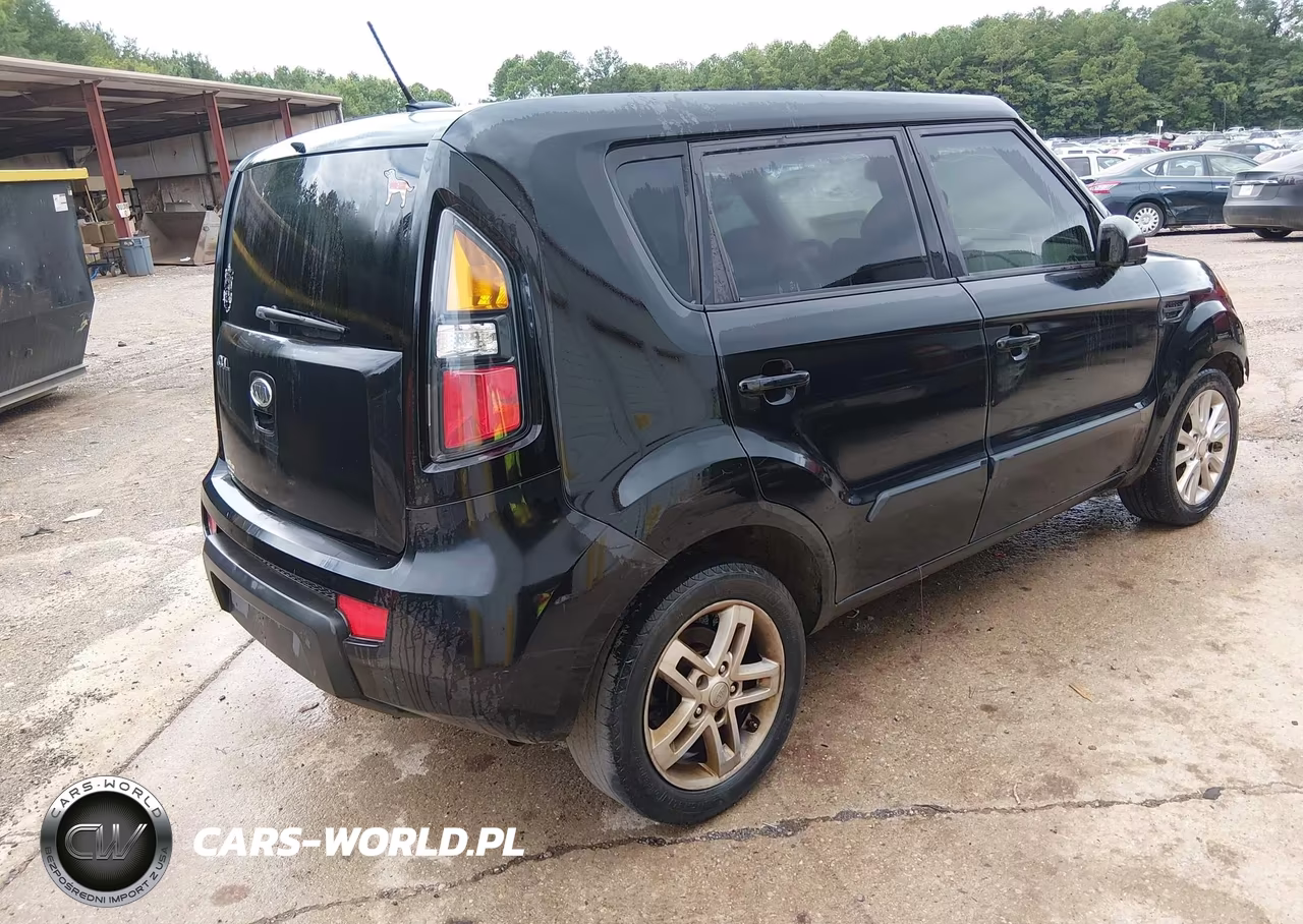 2011 Kia Soul + VIN:KNDJT2A21B7733319 - 4