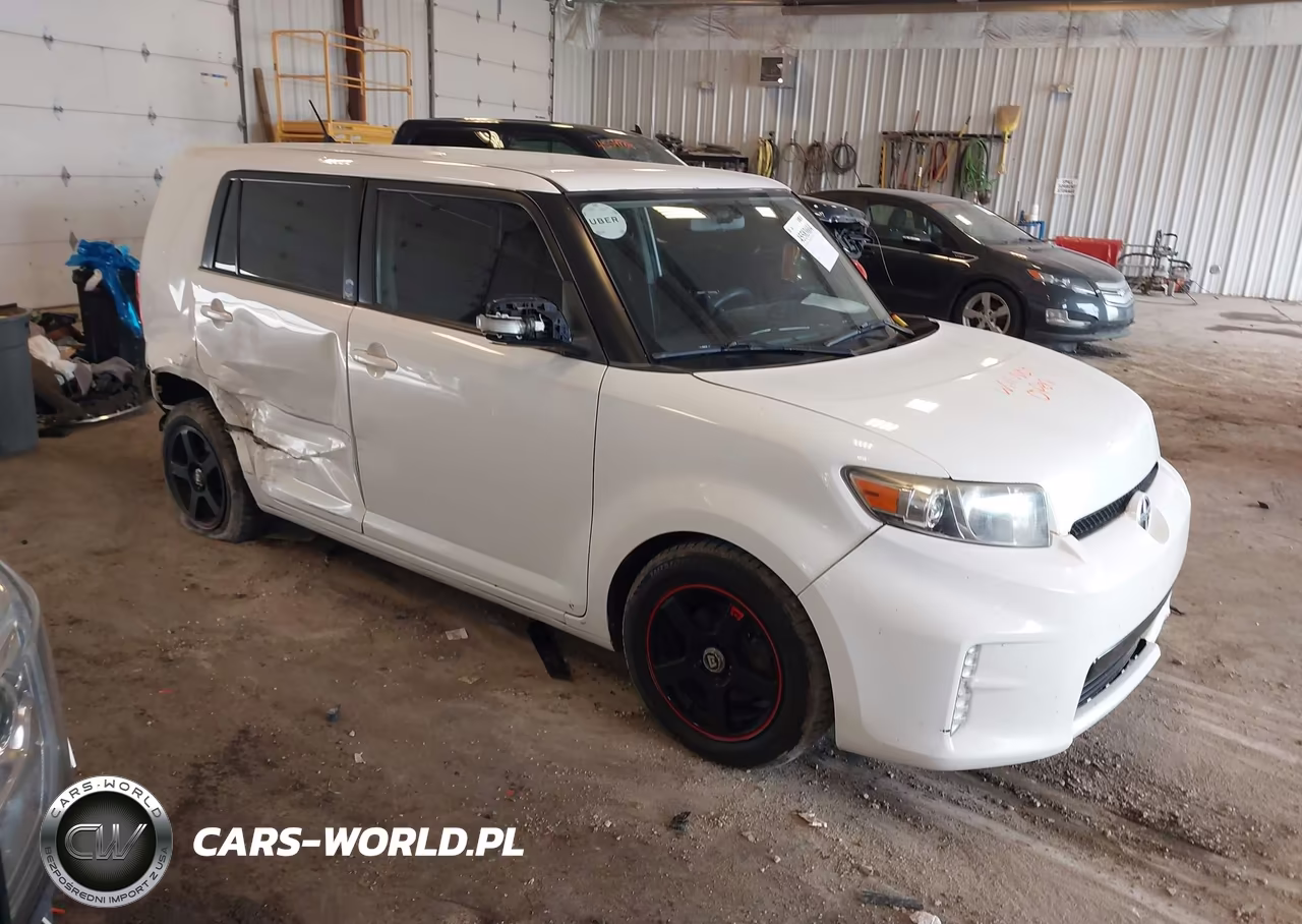 2015 Scion Xb – zdjęcie 1 z 16