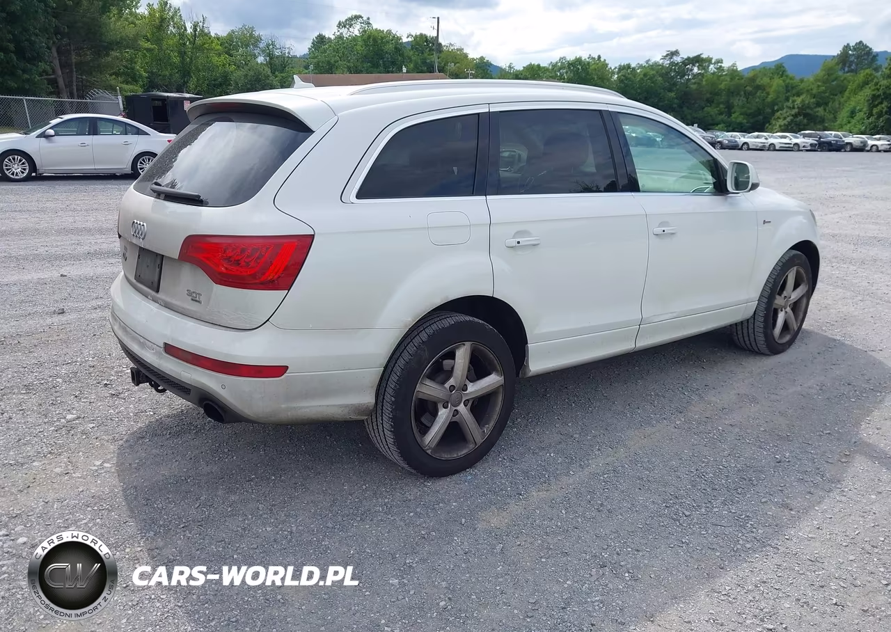 2014 Audi Q7 3.0T S Line Prestige VIN:WA1DGAFE6ED011777 - 4
