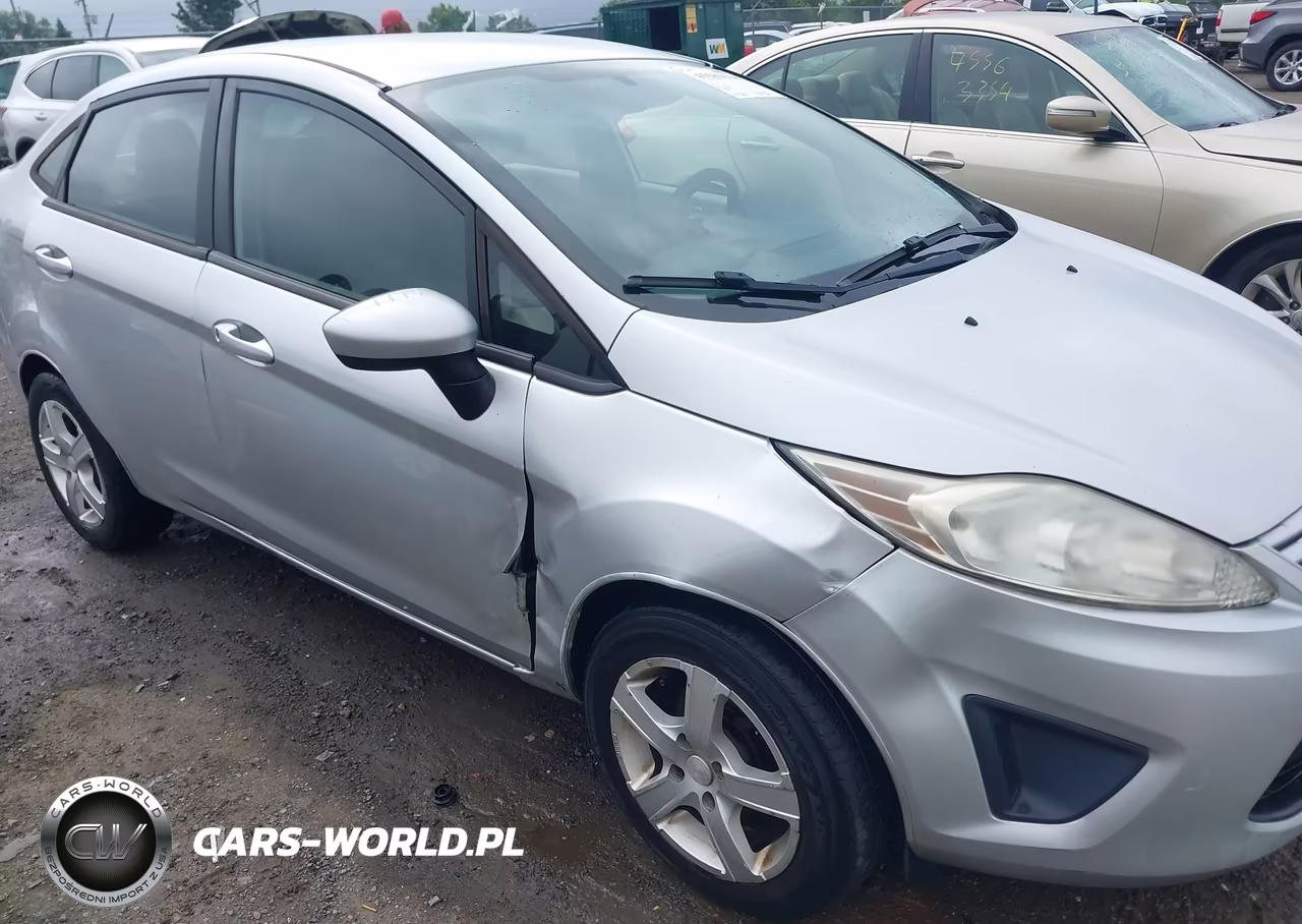 2012 Ford Fiesta S VIN:3FADP4AJ8CM170092 - 6