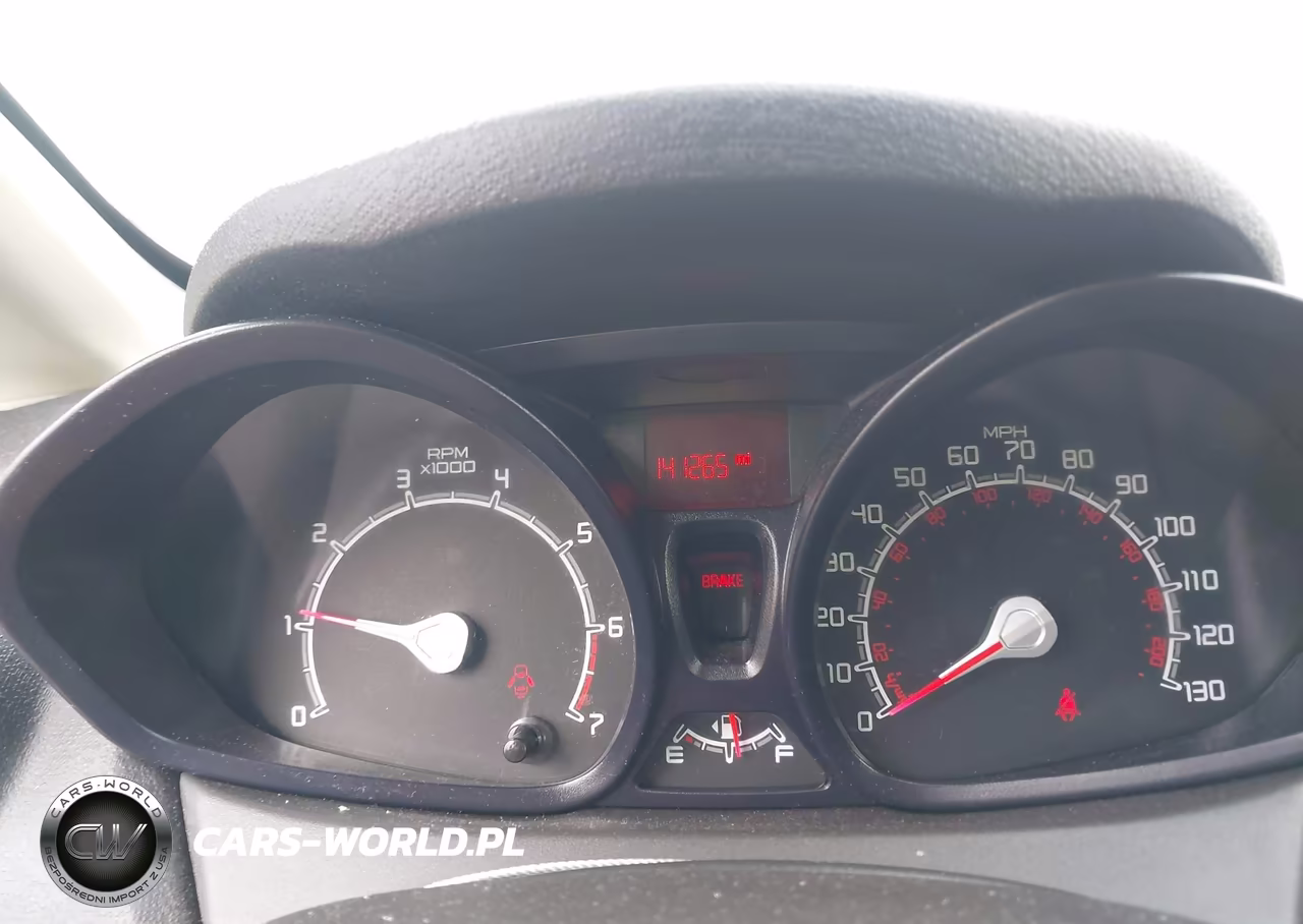 2012 Ford Fiesta S VIN:3FADP4AJ8CM170092 - 7