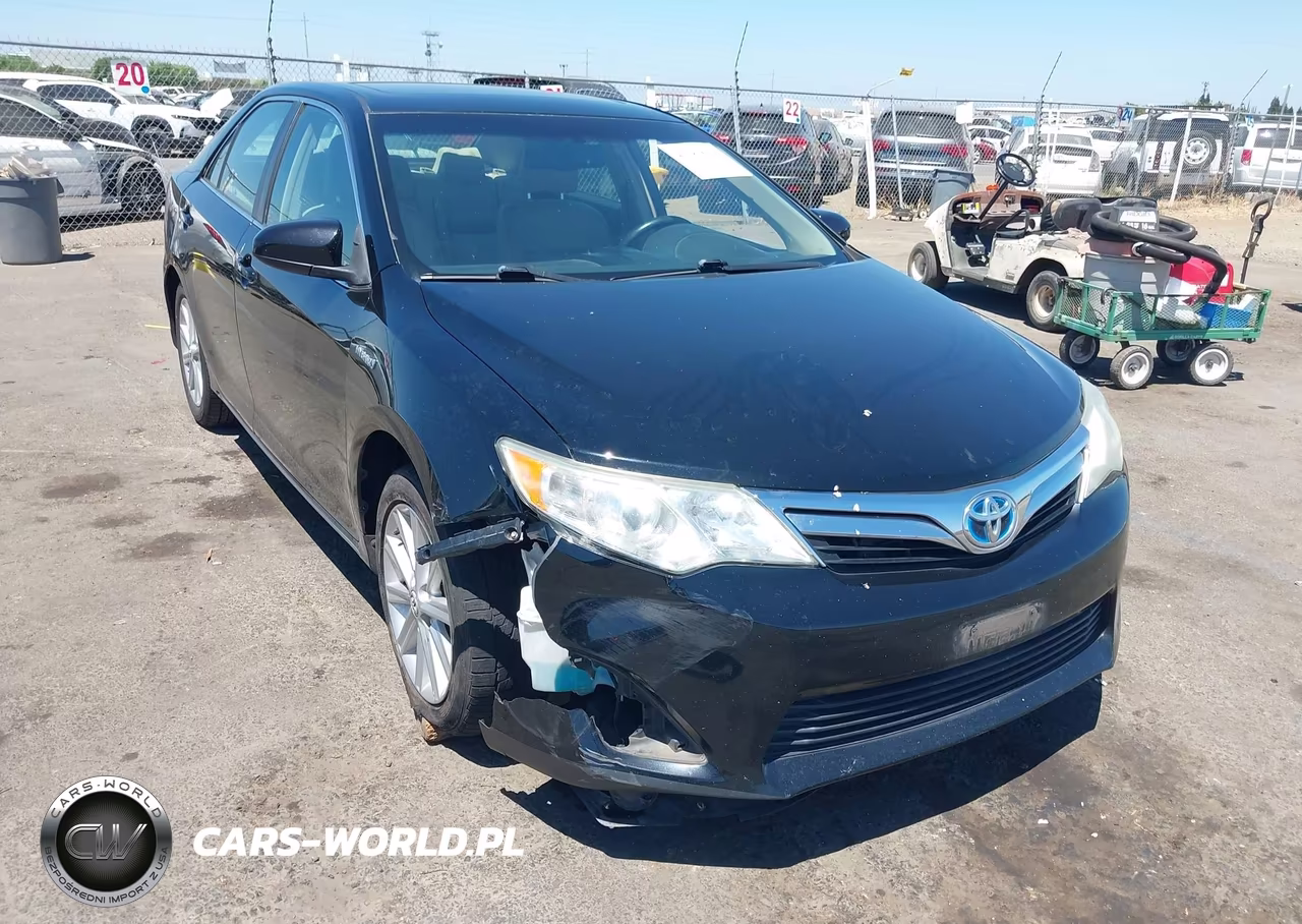 2013 Toyota Camry Hybrid Xle