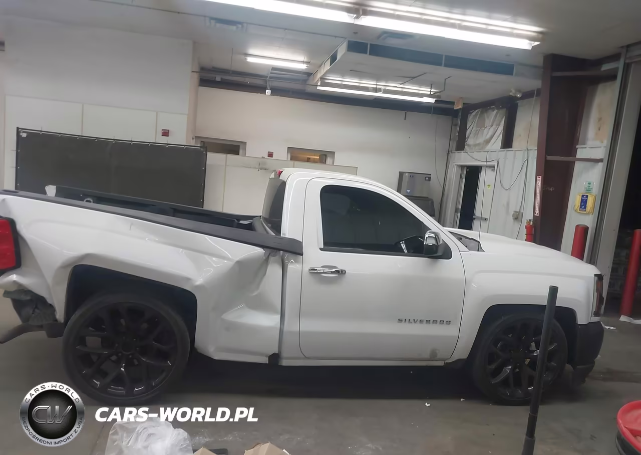 2018 Chevrolet Silverado 1500 Wt VIN:1GCNCNEH4JZ381096 - 12