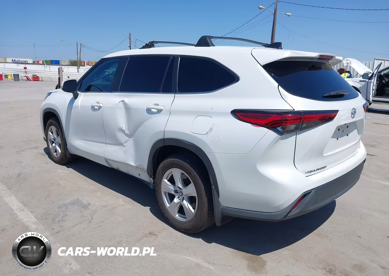 2023 Toyota Highlander Le VIN:5TDKDRAH7PS503456 - 3
