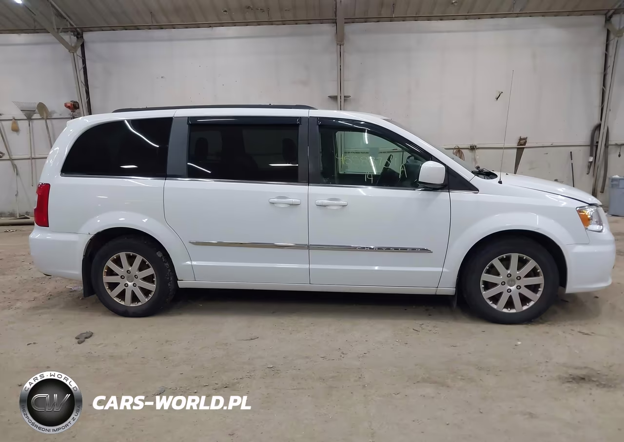 2014 Chrysler Town & Country Touring VIN:2C4RC1BG0ER209220 - 14