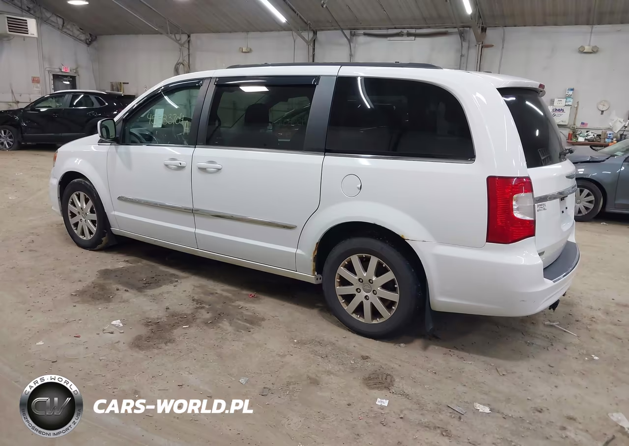 2014 Chrysler Town & Country Touring VIN:2C4RC1BG0ER209220 - 3