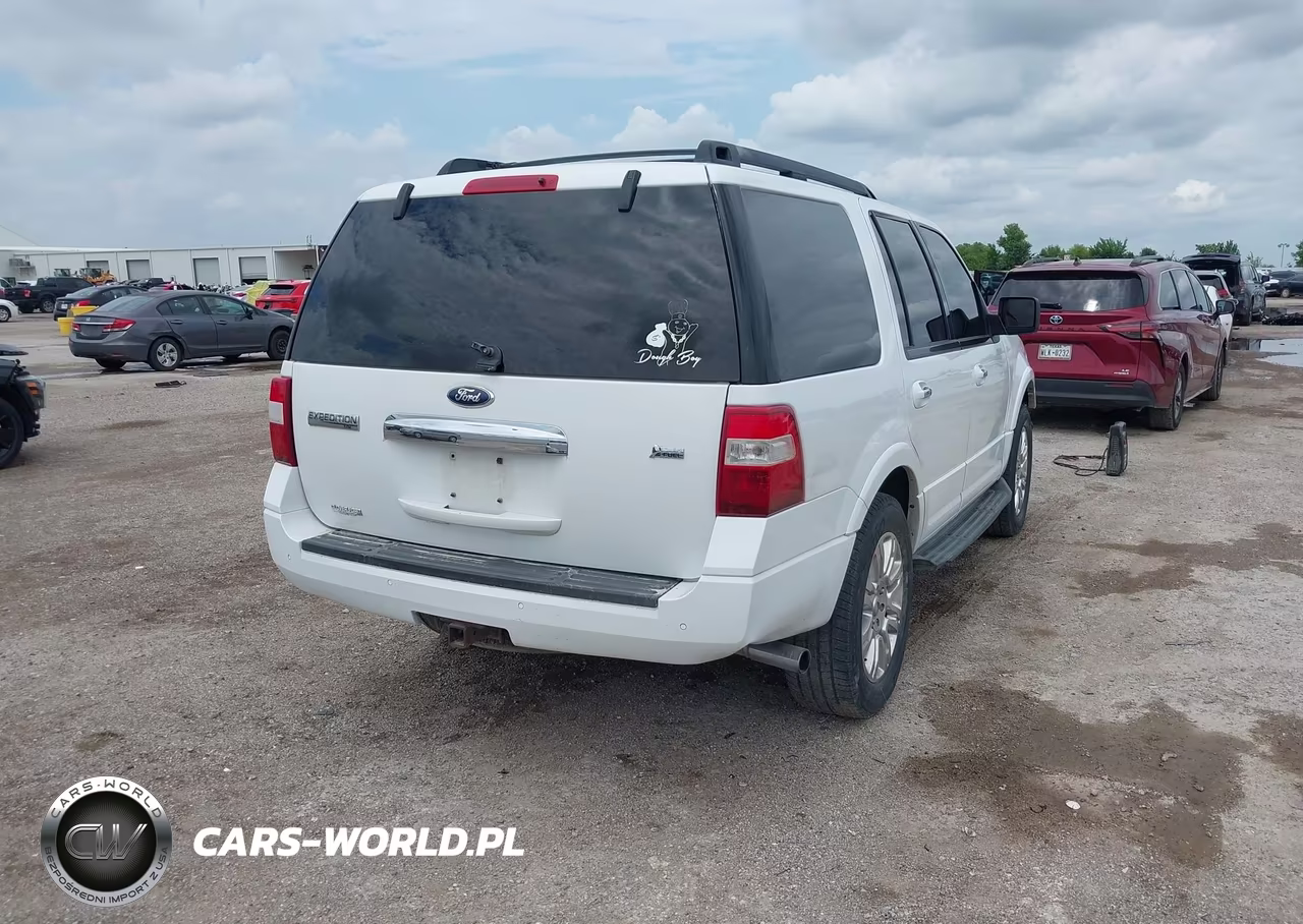 2011 Ford Expedition Xlt VIN:1FMJU1H54BEF50186 - 4