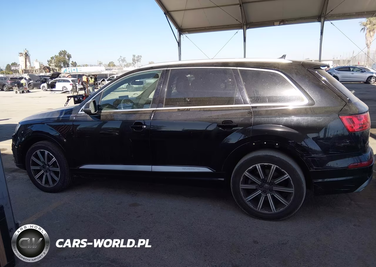 2019 Audi Q7 45 Premium VIN:WA1LHAF72KD035810 - 14