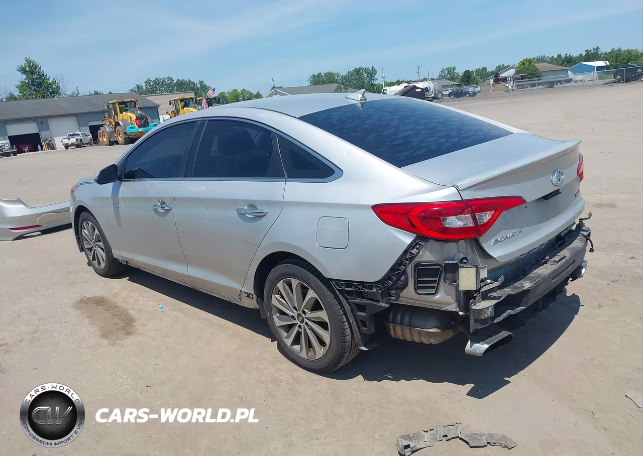 2016 Hyundai Sonata Sport VIN:5NPE34AF8GH347483 - 3