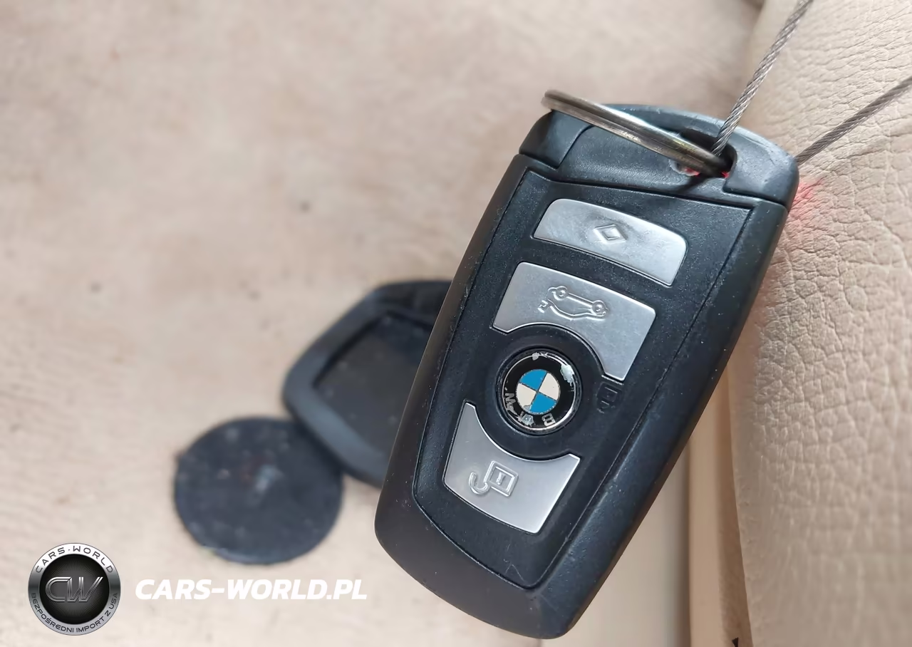 2011 BMW 528I VIN:WBAFR1C53BC740976 - 11
