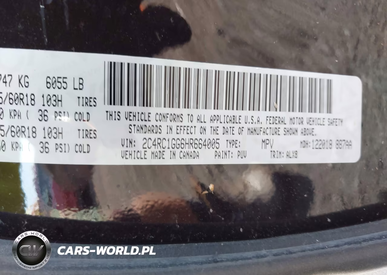 2017 Chrysler Pacifica Limited VIN:2C4RC1GG6HR664005 - 9