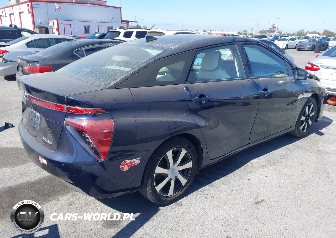 2017 TOYOTA MIRAI VIN:JTDBVRBD1HA003218 - 4