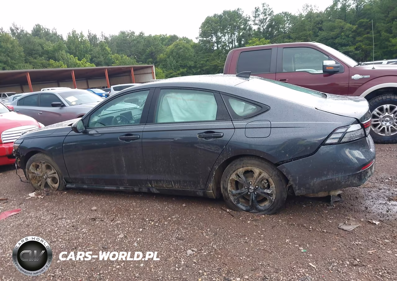 2025 Honda Accord Se VIN:1HGCY1F45SA035685 - 15