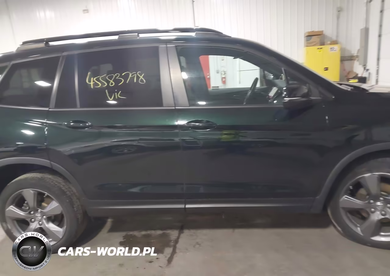 2019 Honda Passport Touring VIN:5FNYF8H98KB028569 - 13