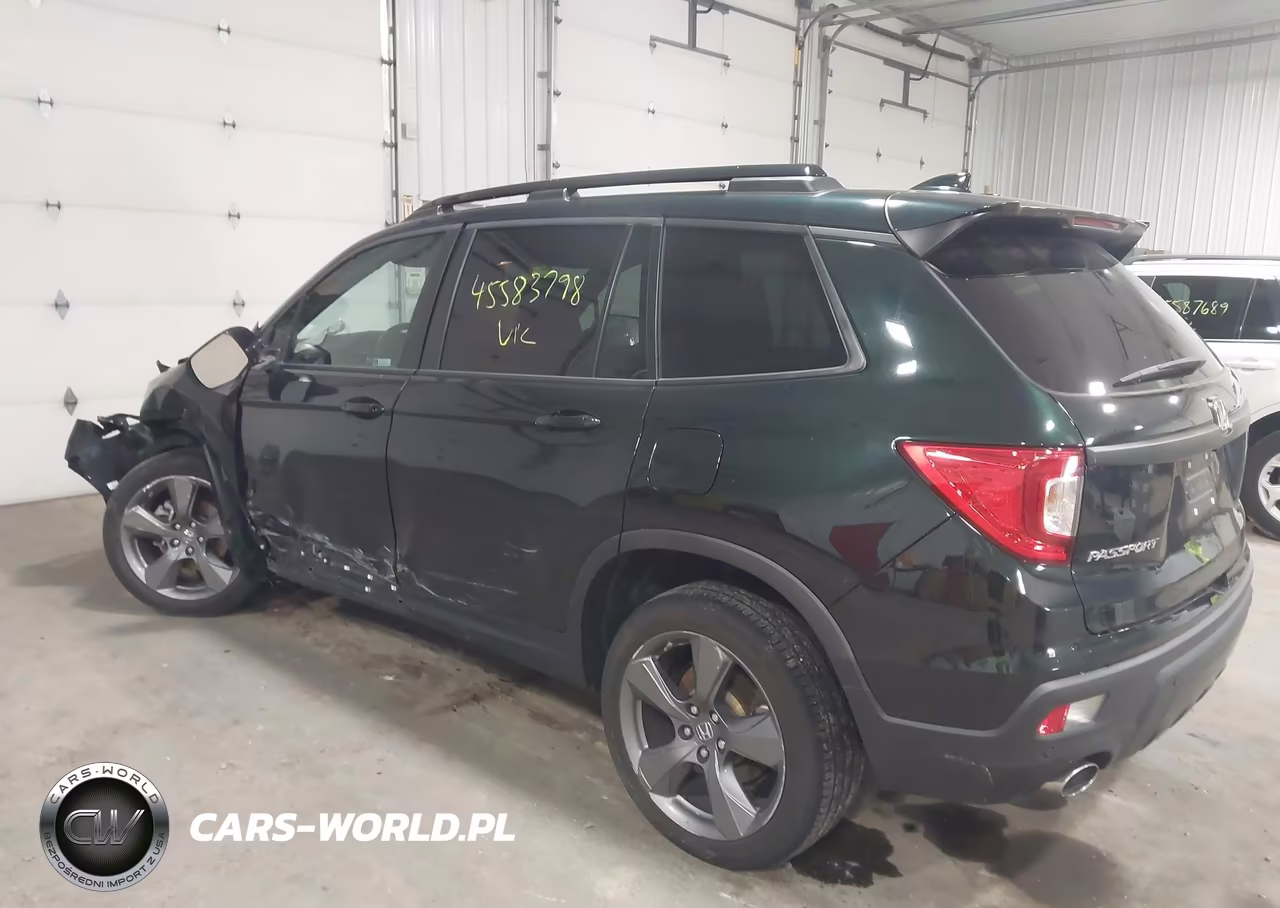 2019 Honda Passport Touring VIN:5FNYF8H98KB028569 - 3