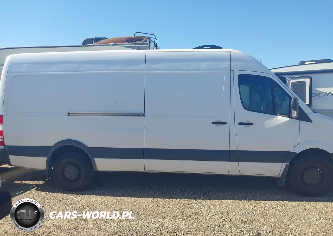 2017 Mercedes-Benz Sprinter 2500 High Roof V6 VIN:WD3PE8CD7HP523025 - 13