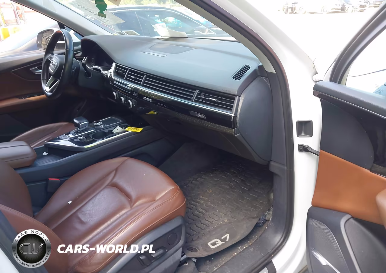 2019 Audi Q7 55 Premium-55 Se Premium VIN:WA1LAAF72KD041076 - 5