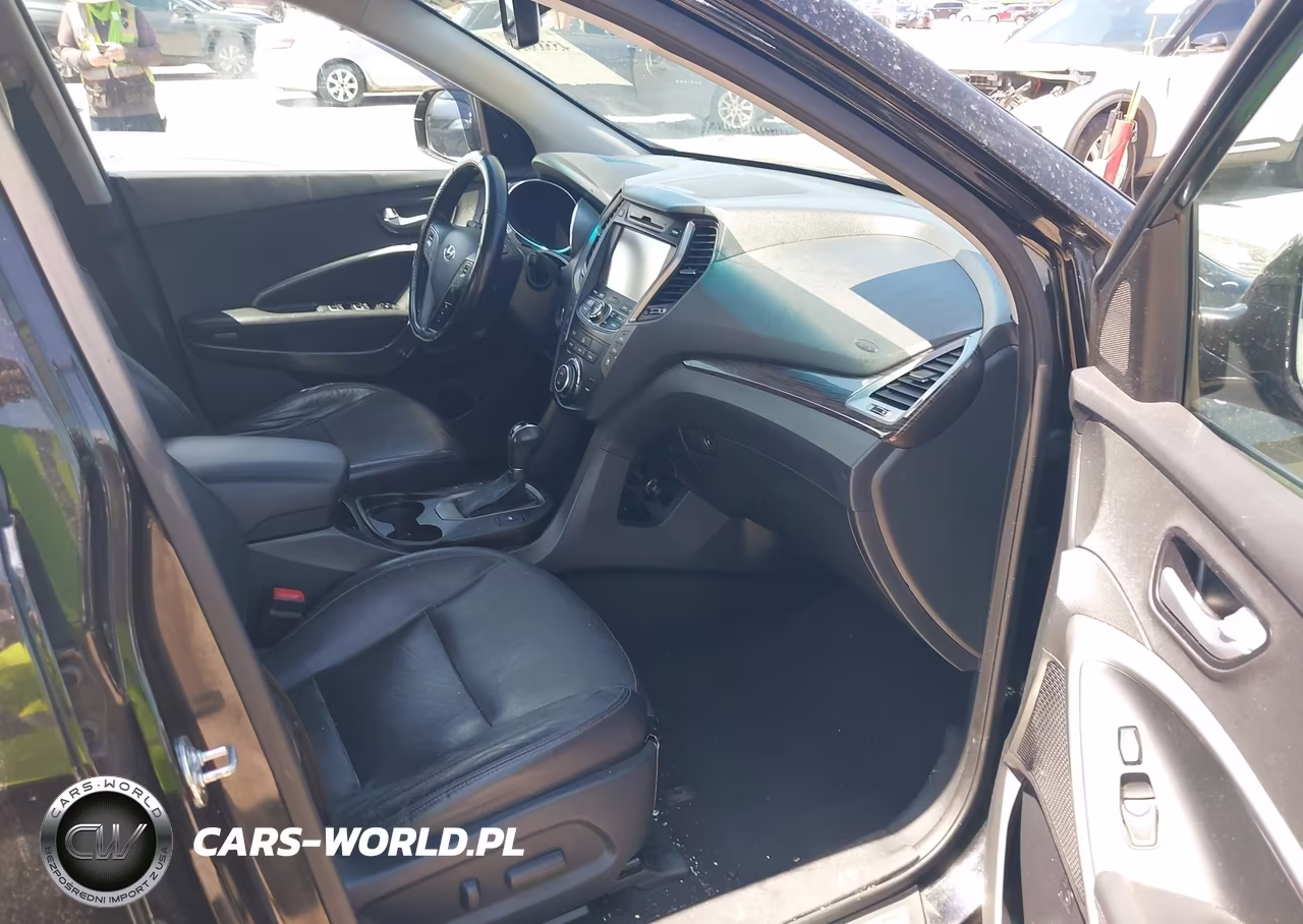 2015 Hyundai Santa Fe Limited VIN:KM8SRDHF0FU102183 - 5