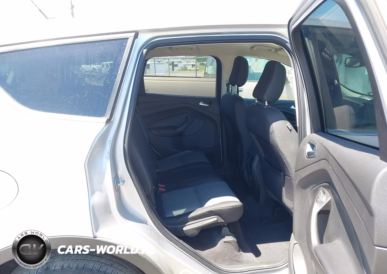 2019 Ford Escape Se VIN:1FMCU9GD4KUA65813 - 8