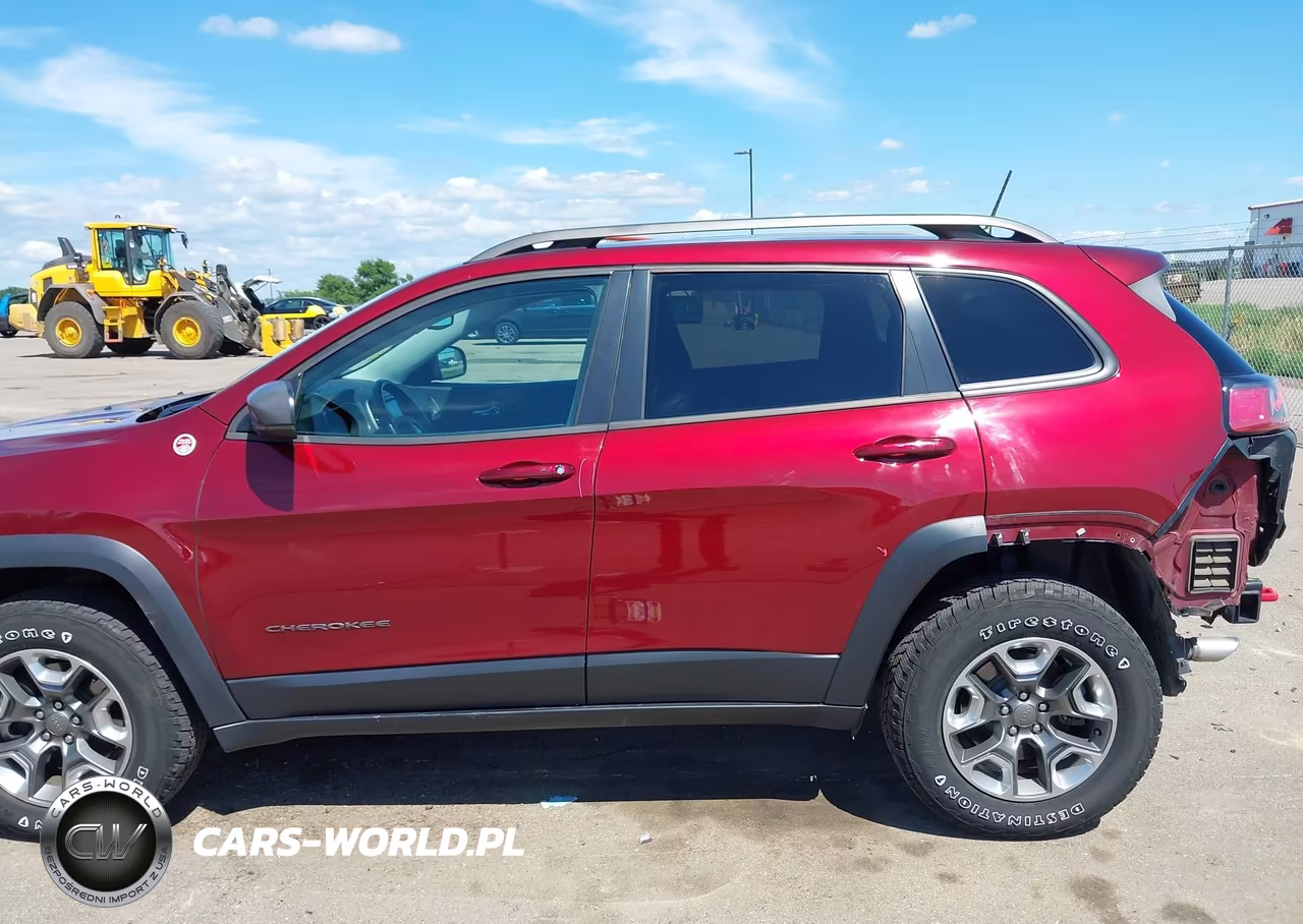 2019 Jeep Cherokee Trailhawk 4X4 VIN:1C4PJMBN3KD227125 - 15