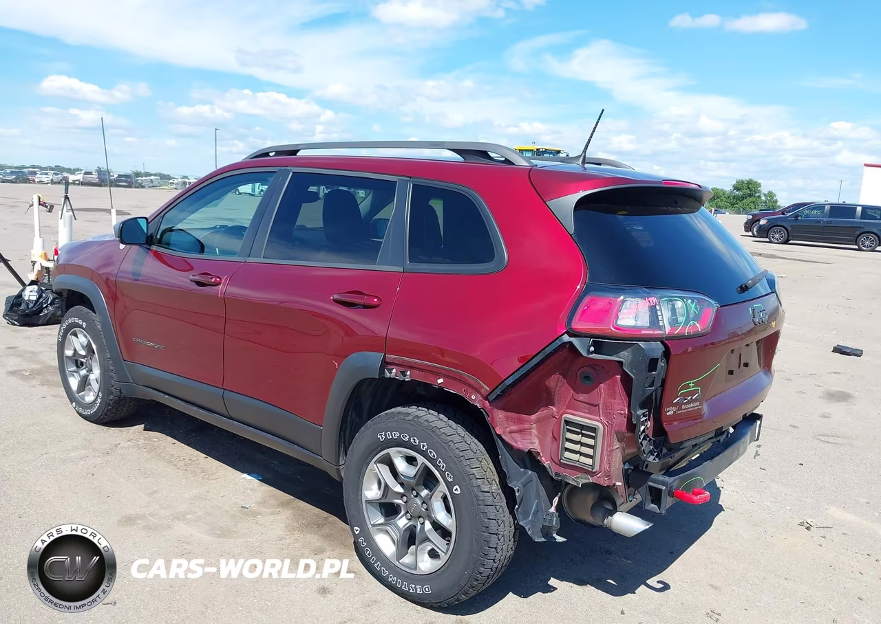 2019 Jeep Cherokee Trailhawk 4X4 VIN:1C4PJMBN3KD227125 - 3