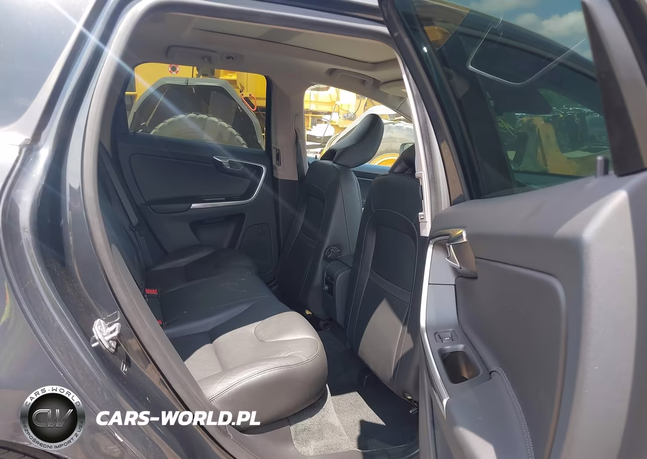 2015 Volvo Xc60 T5 Platinum VIN:YV426MDD6F2604741 - 8