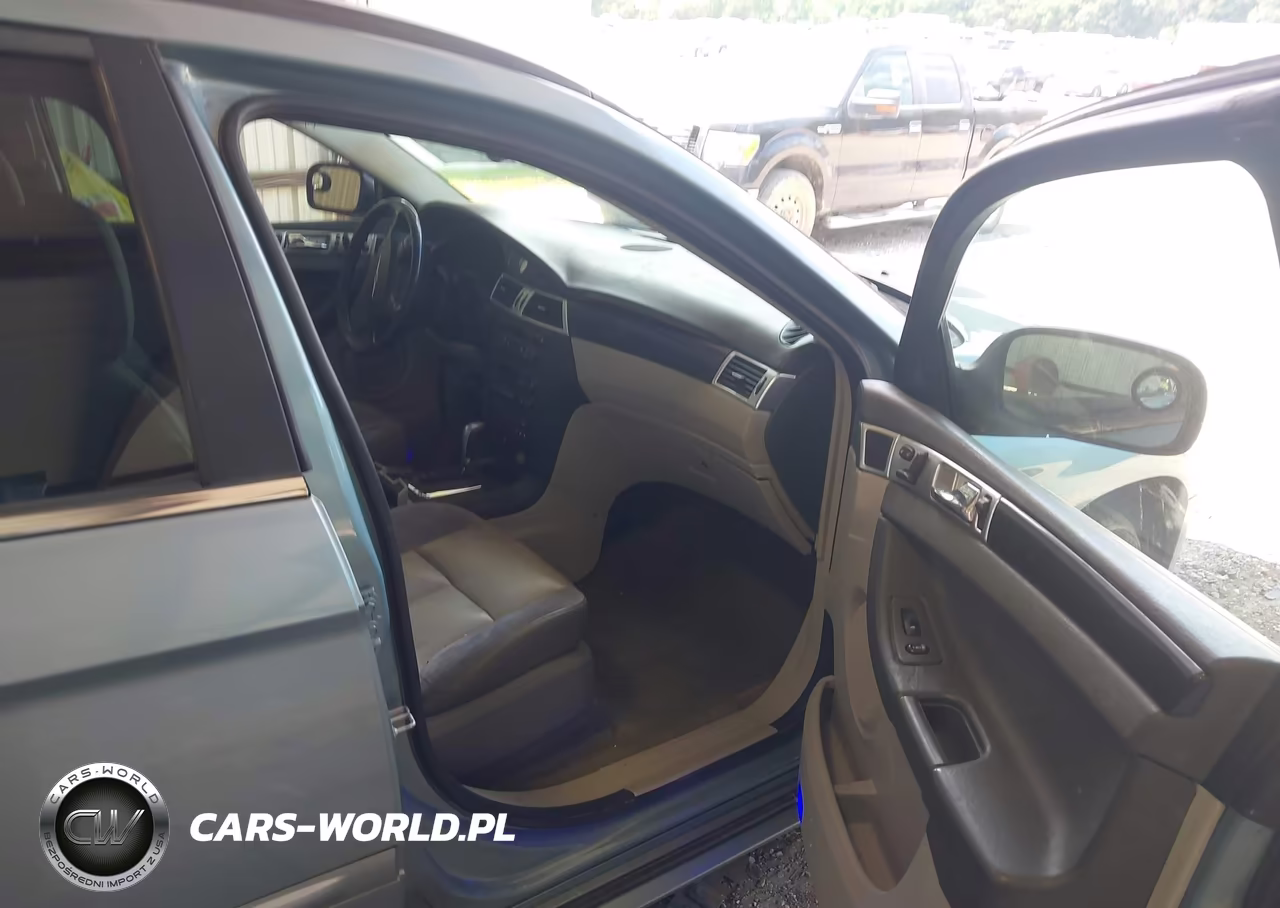 2008 Chrysler Pacifica Touring VIN:2A8GM68X98R634604 - 5