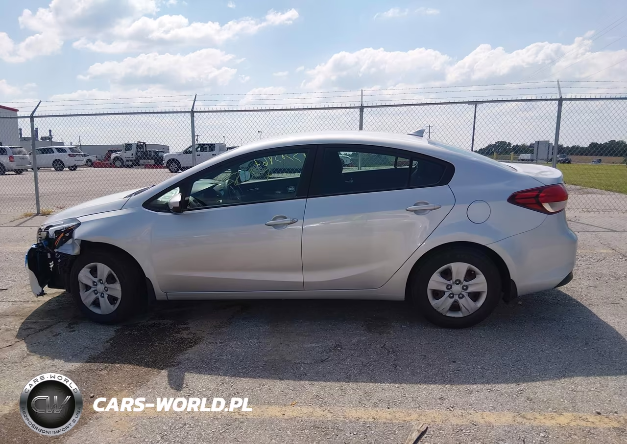 2017 Kia Forte Lx VIN:3KPFK4A78HE089729 - 15
