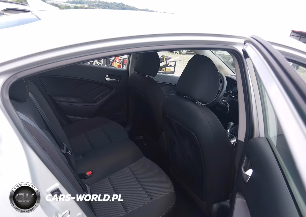 2017 Kia Forte Lx VIN:3KPFK4A78HE089729 - 8