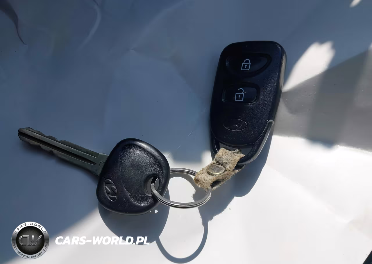 2011 Hyundai Tucson Gls VIN:KM8JU3AC2BU314663 - 11