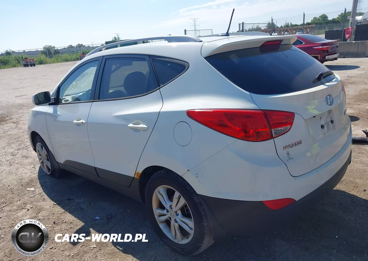 2011 Hyundai Tucson Gls VIN:KM8JU3AC2BU314663 - 3